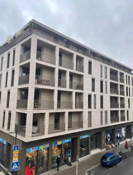 One Bedroom 2022 Flat W Terrace&Parking-75M Luxembourg 0*,  Luxembourg