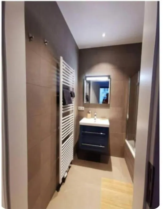 One Bedroom 2022 Flat W Terrace&Parking-75M Luxembourg