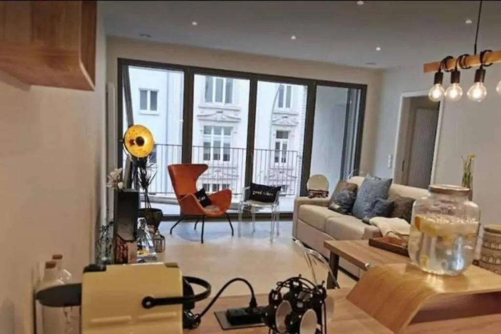 One Bedroom 2022 Flat W Terrace&Parking-75M Luxembourg