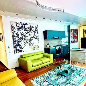 3* Otel Domus